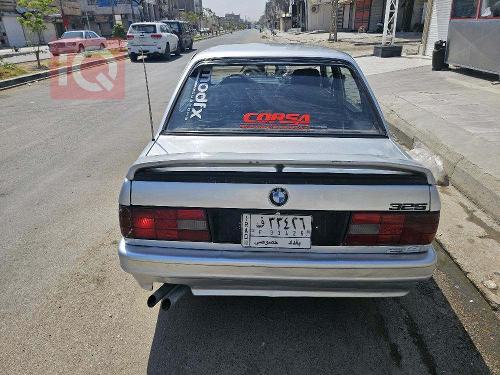 بي ام دبليو الفئة 3
